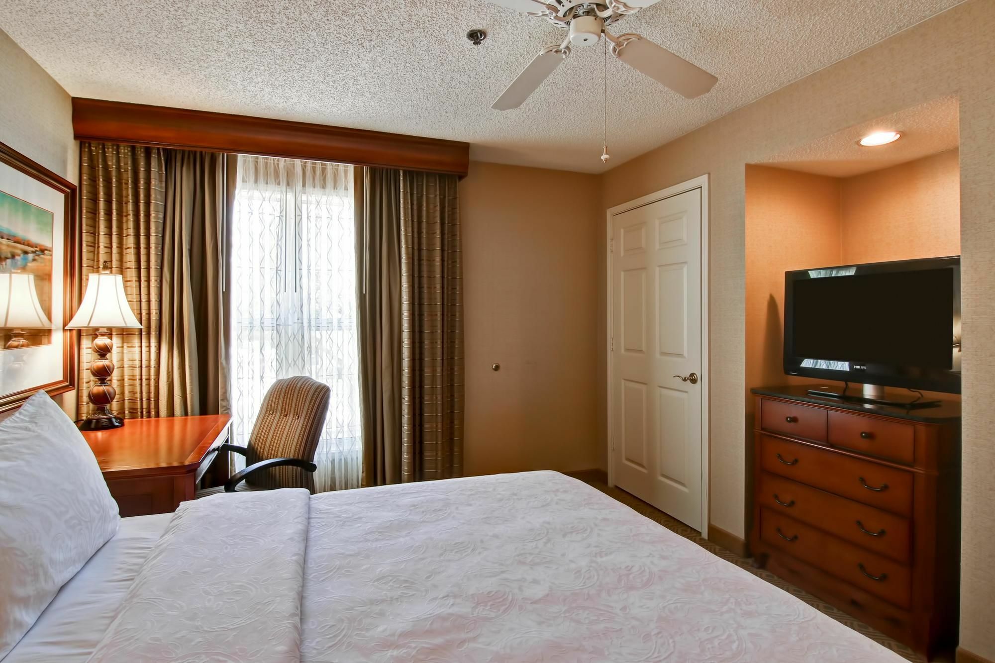 Addison Suites Dış mekan fotoğraf